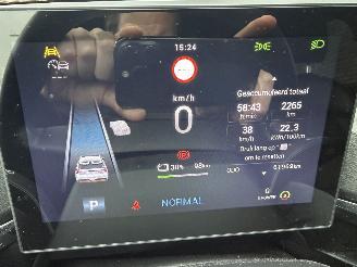 MG MG4 Electric Luxury 64kWh 204PK Aut. picture 21