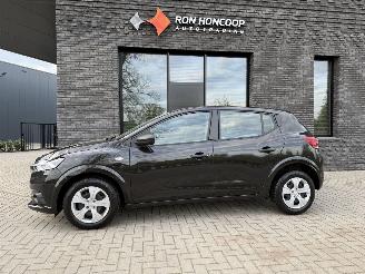skadebil auto Dacia Sandero 1.0 TCe 91PK Essential 2025/7