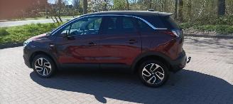 Opel Crossland Innovation 1.2-Turbo 110pk Automaat Navi Led Climatecontrol CruiseControl Stoelverwarming Lichtautomaat Privacyglas Stuurwiel met verwarming inklapbare buitenspiegels Dimmende binnenspiegel Half leren bekleding trekhaak 16-inch Opel velgen picture 6
