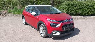 damaged passenger cars Citroën C3 You! 1.2-Benzine 83pk Airco Stoelverwarming Lichtautomaat Drivelane assistent Led koplampen led Dagrijverlichting Dab audio systeem Bi-Color pearl metallic Lak 2022/11