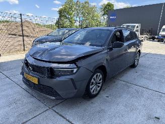 damaged passenger cars Opel Astra 1.2 Turbo Edition NAVI-PDC-CAMERA 2024/12