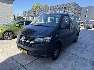 skadebil auto Volkswagen Transporter 2.0 TDI L1H1 DSG PERSONEN BUS -NAVI 2021/9