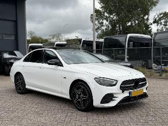 Unfallwagen Mercedes E-klasse 300De AMG Pakket Pano 2020/10