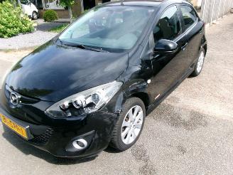 skadebil auto Mazda 2 1.3 BIFUEL GT-M LINE LPG ONDERBOUW 2011/10