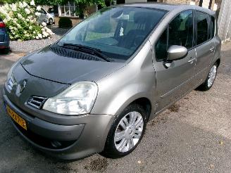 Coche accidentado Renault Grand-modus 1.6-16V EXCEPTION AUTOMAAT CLIMA 2011/8