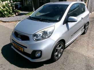 krockskadad bil auto Kia Picanto 1.2 CVVT COMFORT PACK CLIMA 2011/11
