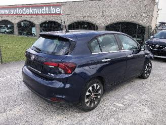 Unfallwagen Fiat Tipo 1.4 turbo 2019/1