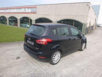 Damaged car Ford B-Max 1.0 TREND ecoboost 2019/3