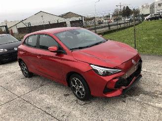 Schadeauto MG MG4 1.5 HYBRIDE 2024/10