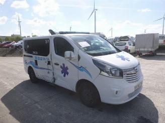 uszkodzony samochody osobowe Opel Vivaro 1.6 DCI AMBULANCE 2019/10