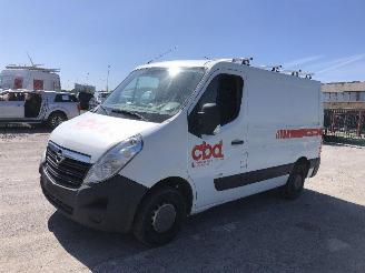 skadebil auto Opel Movano 2.3 DCI 2016/6