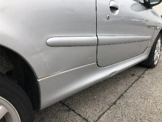 Peugeot 206 CC 1.6 QUIKSILVER picture 10