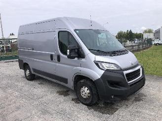 Schadeauto Peugeot Boxer 2.2 HDI 2021/4
