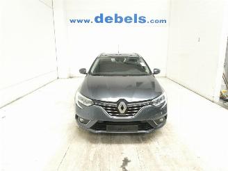 Voiture accidenté Renault Mégane IV GRANDTOUR 2020/3