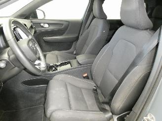Volvo XC40  picture 16