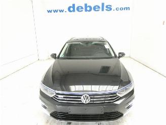 Schadeauto Volkswagen Passat GTE 2016/9