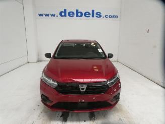 Schadeauto Dacia Sandero III ESSENTIA 2021/12