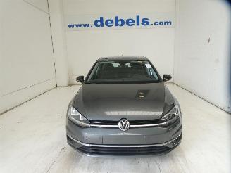 Vaurioauto  passenger cars Volkswagen Golf COMFORTLINE 2020/6