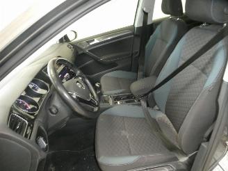 Volkswagen Golf COMFORTLINE picture 18