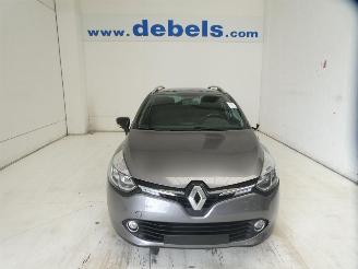 Vaurioauto  passenger cars Renault Clio IV GRANDTOUR LI 2016/6