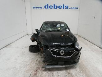 skadebil auto Renault Arkana  2022/3