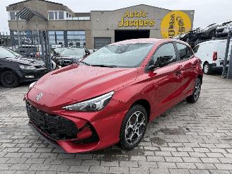 krockskadad bil auto MG 3 1.5 COMFORT 2025/12