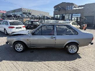 Schadeauto Volkswagen Polo 1.3 OLDTIMER 1988/1