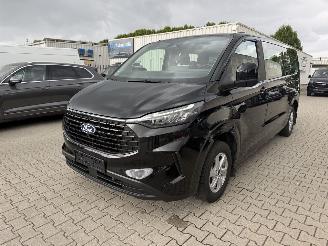 Avarii autoturisme Ford Tourneo Custom L2 9-persoons 2025/4