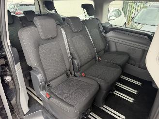 Ford Tourneo Custom L2 9-persoons picture 7