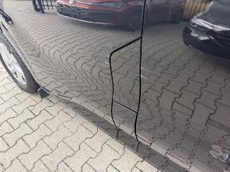 Ford Tourneo Custom L2 9-persoons picture 15