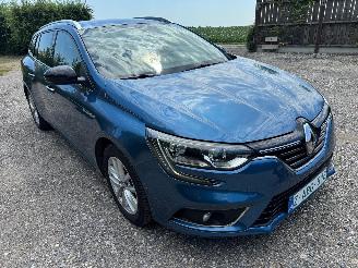 Renault Mégane IV GRANDTOUR picture 3