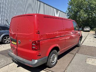 Schade bestelwagen Volkswagen Transporter 2.0 TDI L2H1 2018/2