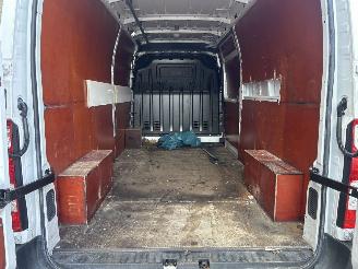 Renault Master T35 2.3 DCI 150 L3H3 ENERGY picture 8