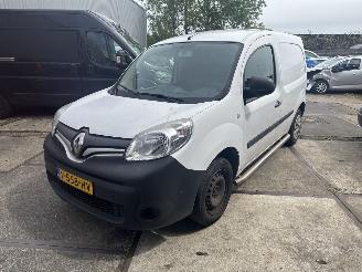 krockskadad bil bedrijf Renault Kangoo 1.5 DCI Energy Comfort 2017/8