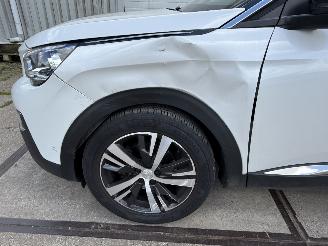 Peugeot 3008 1.2 PT Allure picture 9