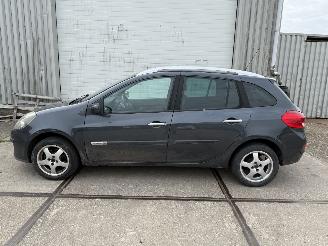 Renault Clio 1.2 TCE Business picture 2
