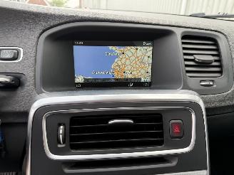 Volvo S-60 2.0 D2 picture 17