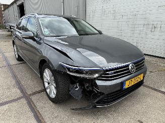 skadebil auto Volkswagen Passat 1.4 TSI GTE Highline 2016/6