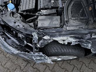 Volkswagen Golf 8.5 ETSI 1.5 HYBRIDE AUTOMAAT NAVI CLIMA CAMERA LED VIRT DASH TREKHAAK B.J 12-2024 picture 18