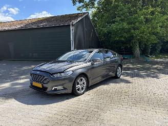 Coche accidentado Ford Mondeo 1.5 AUTOMAAT NAVI CLIMA LED TREKHAAK B.J 2018 MOTORSCHADE MOTOR LOOPT 2018/10