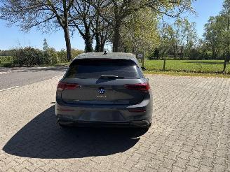 Volkswagen Golf 8 TSI NAVI CLIMA CAMERA VIRT DASH PDC PRIVACY GLASS B.J 2023 picture 6