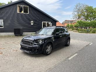 krockskadad bil auto Mini Countryman COOPER HYBRIDE PLUG IN SE 4AWD AUTOMAAT NAVI CLIMA LEER LED PDC B.J 12-2019 2019/12