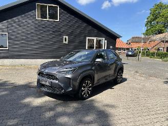 Unfallwagen Toyota Yaris Cross 1.5 HYBRIDE AUTOMAAT NAVI CLIMA CAMERA B.J 2023 2023/6