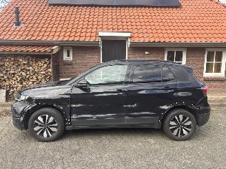 Volkswagen T-Cross AUTOMAAT 110 PK NAVI CLIMA CAMERA B.J 12-2024 FACELIFT picture 14
