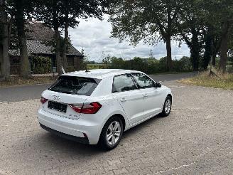 Audi A1 TFSI VIRT DASH AIRCO PDC B.J 2023 LICHTE SCHROEFSCHADE picture 2