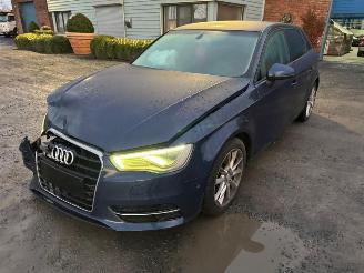 Unfallwagen Audi A3  2015/11