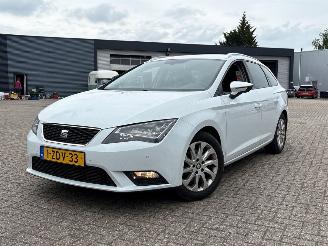 Unfallwagen Seat Leon 1.6 TDI Ecomotive 16V Combi/o 4Dr Diesel 1.598cc 81kW (110pk) FWD 2013-09/2018-08  CRKB ST 2014/12