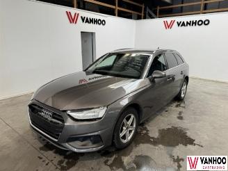 Schadeauto Audi A4  2022/2