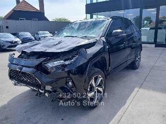 krockskadad bil auto Toyota Rav-4  2024/2