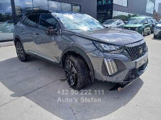 Voiture accidenté Peugeot 2008 ALLURE 2025/11